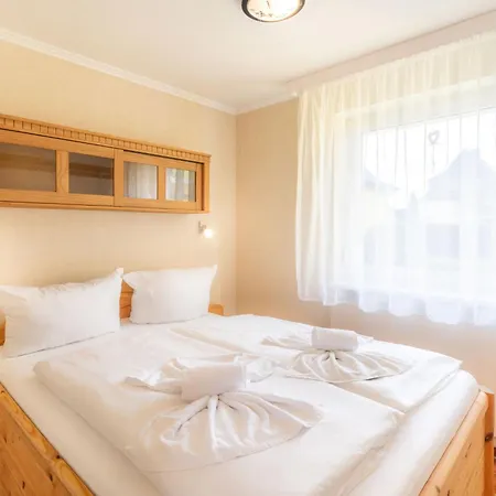 1 By Interhome *