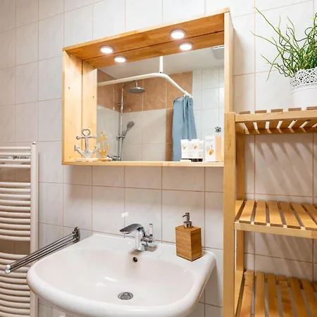 1 By Interhome Pudagla